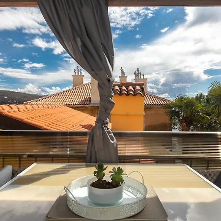 Apartman Zana Opatija Exterior photo